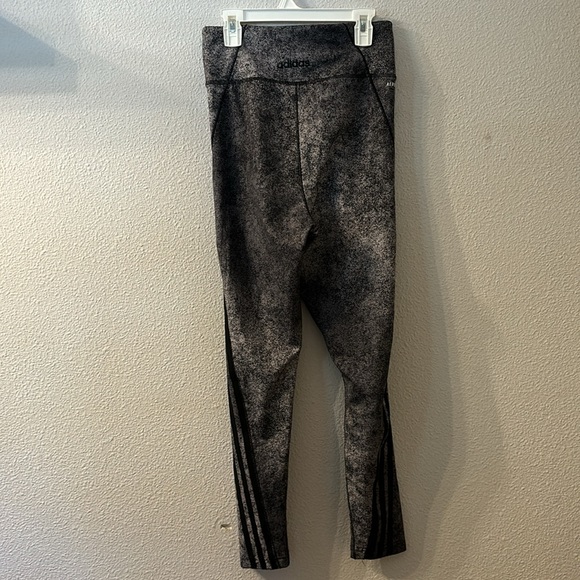 Adidas Aeroready graph leggings size small - Picture 4 of 6